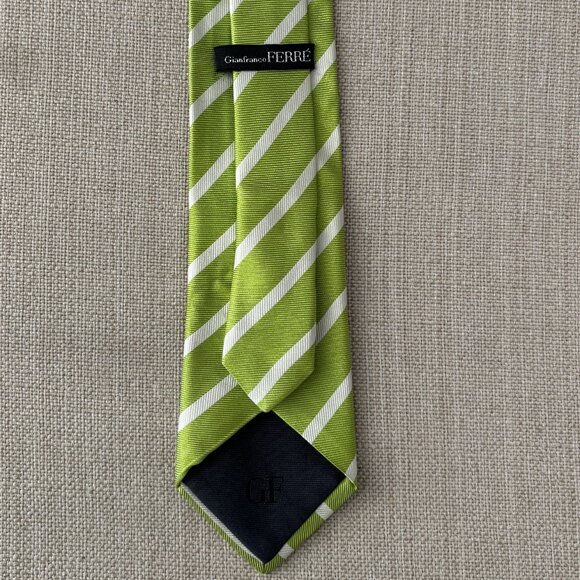 Gianfranco Ferre Green Striped 100% Silk Tie - Picture 2 of 3